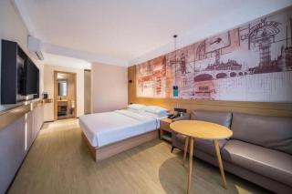 City Comfort Inn Zhanjiang International Trade Dingsheng Plaza - Zhanjiang - 1