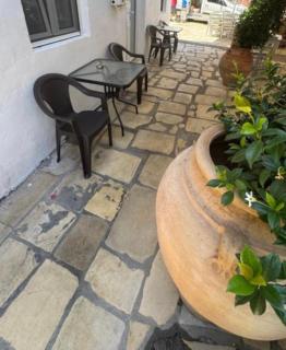 Tolos Budget Rooms Loggos - 1