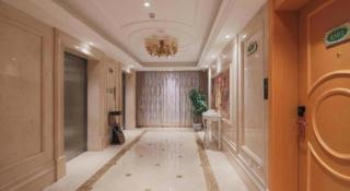 Vienna Hotel Shenzhen Qinghu Metro Station - 6
