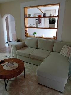 Villa Toni Mediterranean Family Lake Retreat - 1