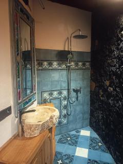 Bambu House, Strandhauser Amed - 1