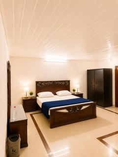 Canopy Court Farmhouse Murree - 4