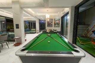 RE Oasis 5BHK Luxury Pure Veg Villa with Pool By Rare Earth Stays - 5