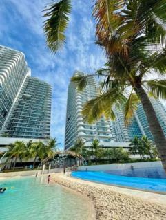 Azure The Core Opulence WavepoolNetflix&PrimeKaraokeBoardGames - 1