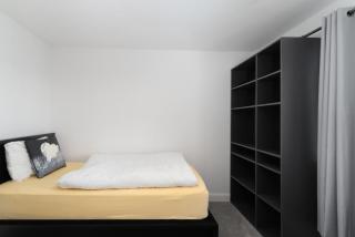 Sheffield Boutique 4-Bed Home - 1