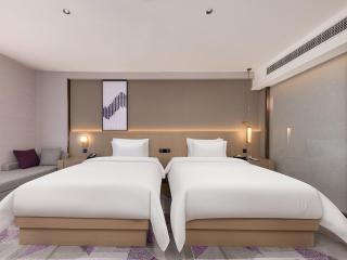 Lavender Hotel Xi'an Tangdu Hospital Textile City Subway Station Branch - 1