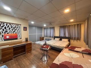 Saphalya NestAway AC - 4