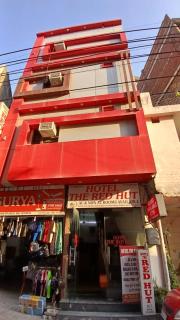 Hotel Red Hut Chandigarh railway station - 2