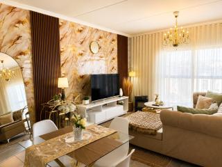 Waterfall Executive Suite - 1