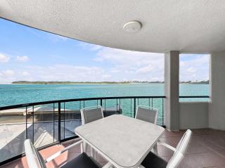 Ocean View 1BR Large Corner Balcony - 0