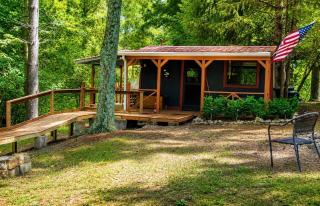 Unplug and recharge at Whispering Pines Ringgold - 8