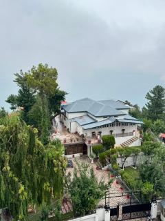 Velenburg Retreat - 0