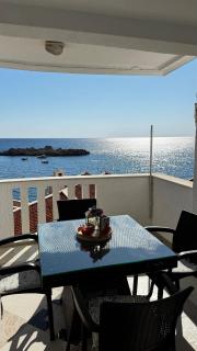 Pine&Sea Beach Retreat - 1