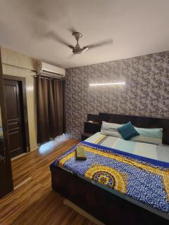 2BHK 65TV,FullyAC,family,Unmarried Couple,WFO Friendly peacefull place - 9