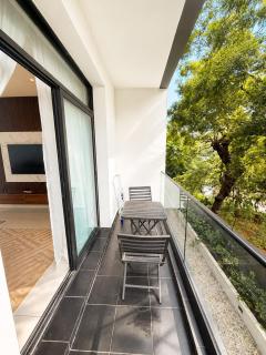 EMBASSY - Sky Suites - 5