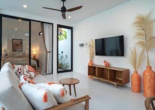 Modern Oasis 3BR Brand New Near Seminyak - 2