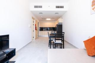 Bright & Spacious 1BD Flat with balconyDubai JVC - 2