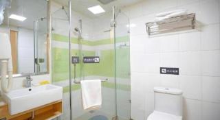 7 Days Inn Chengdu Wuda Garden Longzhuayan Metro Station - 1