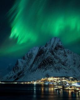 Astra Village - Waterfront Rorbu Cabins in Lofoten - 3