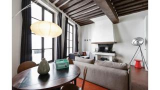 Parisian Apartment With Terrace in Saint Michel-Notre Dame - 5