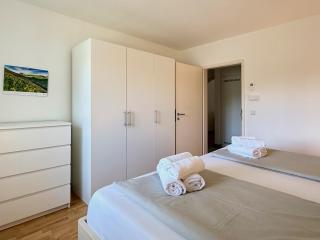 Ferienwohnung Fischerpromenade - seenah, im Fischerdorf mit großer Terrasse - 2