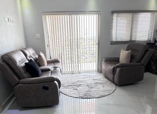 Luxury 3-Bed Haven with Jacuzzi and gorgeous views - 0