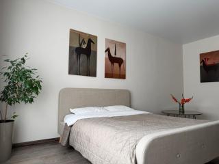 ПОМЕШКАННЯ на площі Польський ринок - 3