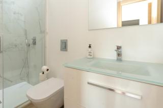 Private Terrace & Rooftop Hot Tub & Sleeps Six - Barcelona - 1