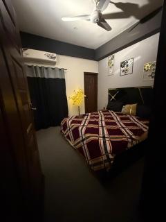 Cozy one Bed in E-11 Affordable Bliss for Travellers - 0