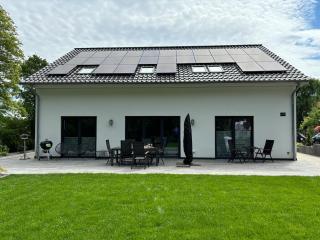 Moderne 1-Zimmer-Gästewohnung im Neubau mit schönem Garten - 2