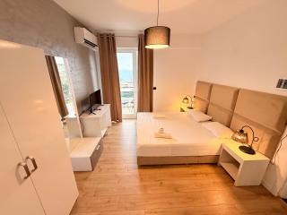 Diamond Prestige Hotel - 7