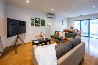 Puddings Home 4BR Bundoor modern stay family - 9
