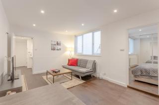 Modern Flat in the Heart of West London - London - 4