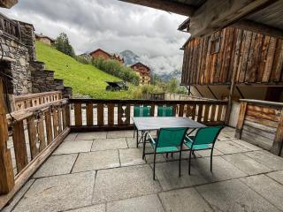 Black Diamond Sainte Foy Chalets - 2