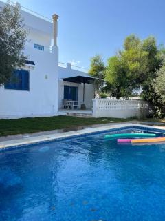 Spacious villa for holidays - 0
