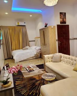 Luxury studio apartment - 8