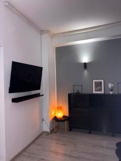 Central City Luxury Apartments - 8