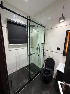 Royal Roma homes - 2