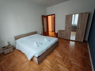 Bernina Base Camp Tirano - Homey - 1