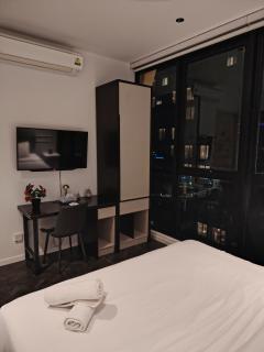 Scarletz Suites KLCC Infinity View - 7