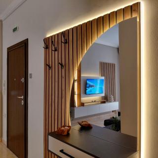 Maison Centrale - Free Private Parking - Luxury Stay in Serres Center - 0