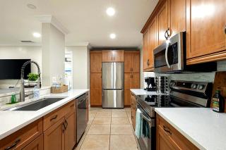 Siesta Key Hot Tub BBQ Mini Putt 4BR 4BA Sleep 16 - 3