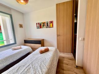 Eden Island Escape 2BR - Near Beach and Pools - 5