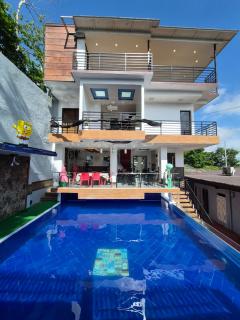 Twin Sister House Tagaytay Private Pool -  - 9