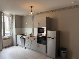 Appartement centre-ville Montluel - 6