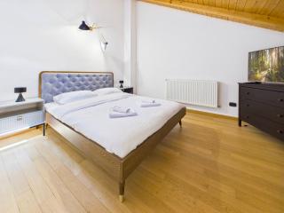 Blue Nest - 3