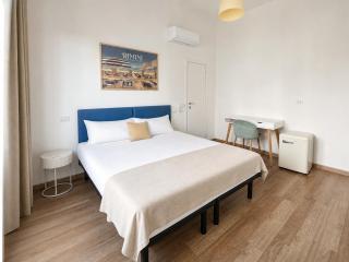 Hotel La Dolce Vita - 1