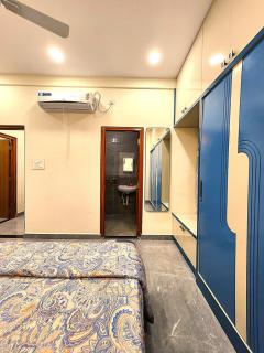 New Luxe & Stylish 3BHK with Balcony & Parking - 7
