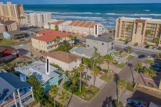 Authentic Near Beach House - 5 Bedroom House - 9
