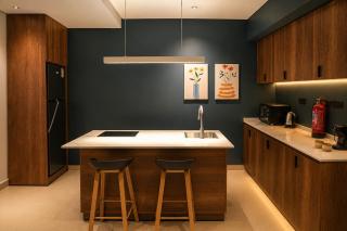 PALM HOMe - 1
